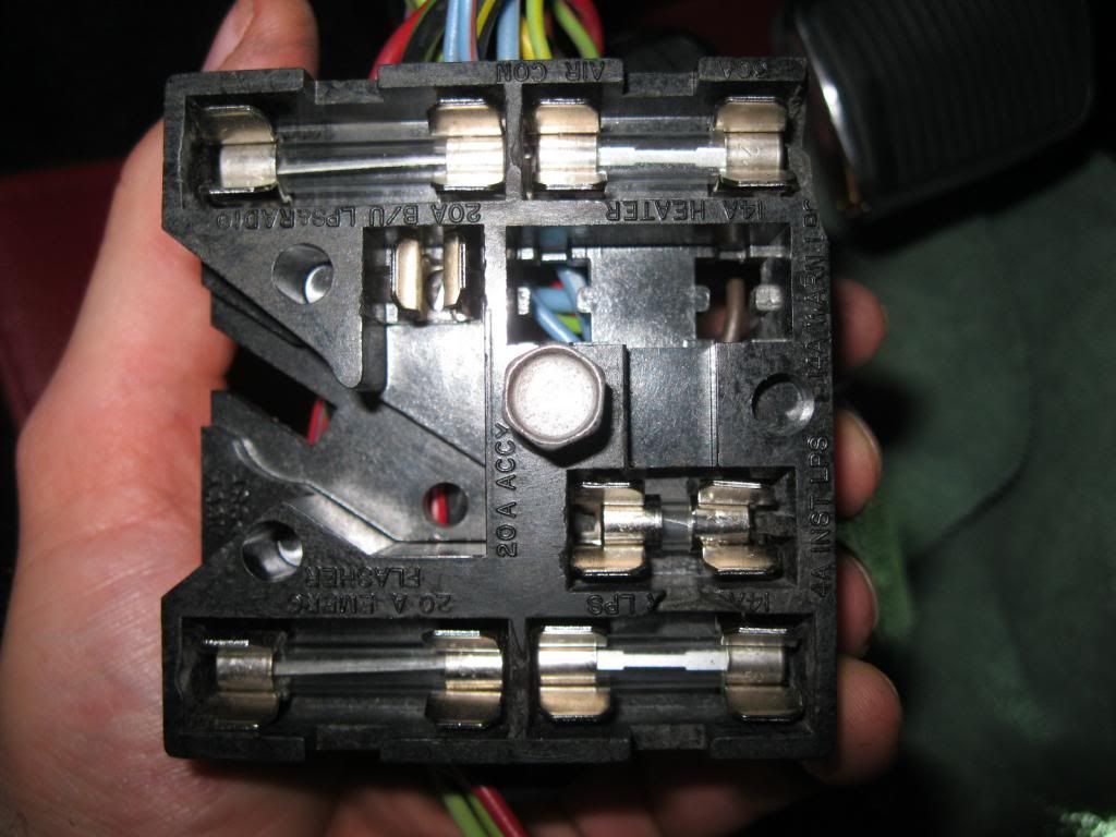 Replacement Fuse Clips for the Fuse Block ?? - 1969-70 Technical Forum